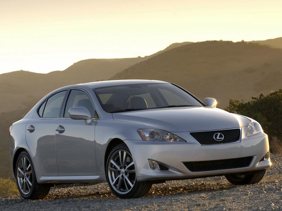  Lexus IS350 2005 года  (фото 3 из 82)